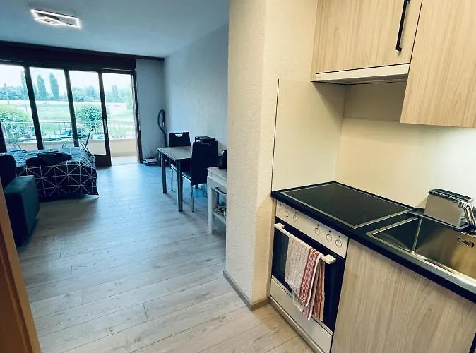 De Aux Bains De Saillon