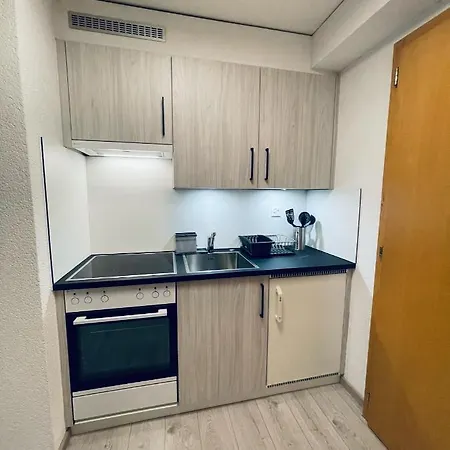 Apartamento De Aux Bains De *